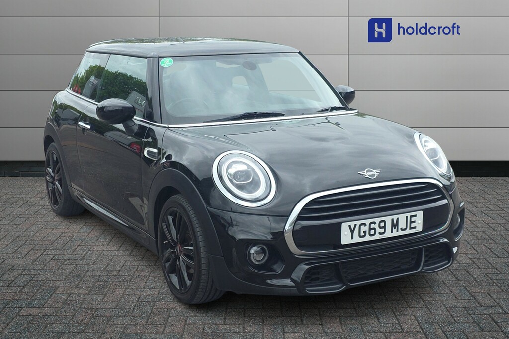 Mini Hatch 1.5 Cooper Sport II Nav Pack Black