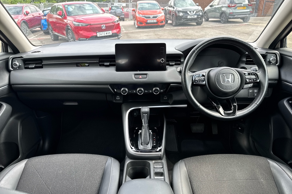 Honda Hr-V 1.5 Ehev Advance Cvt DK71NLT White #4