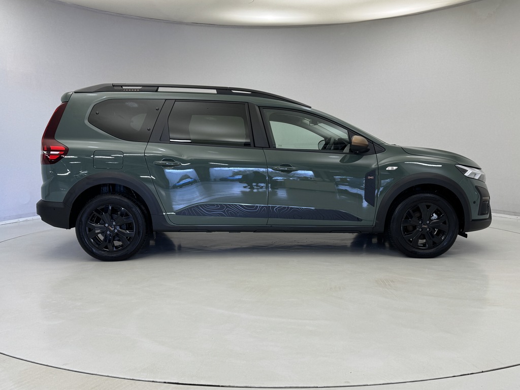 Dacia Jogger 1.6 Hev Extreme Green #5