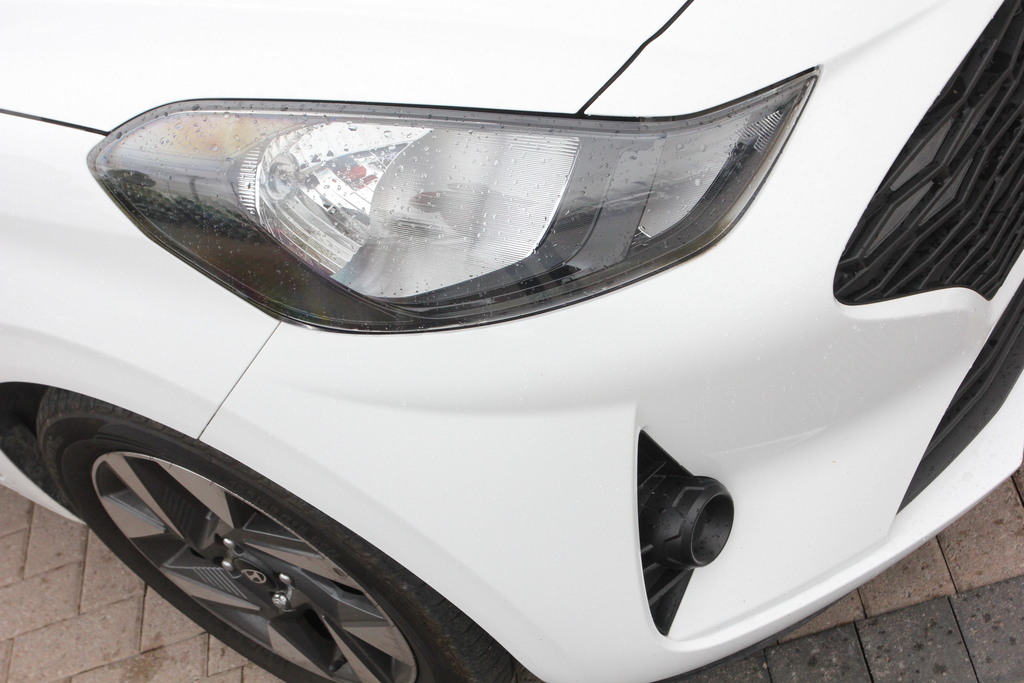 Hyundai I10 1.0 63 Advance Nav DE74JBU White #6