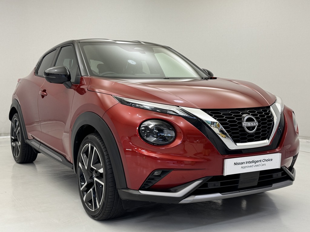 Nissan Juke 1.0 Dig-t Tekna OW74WBP Red #2