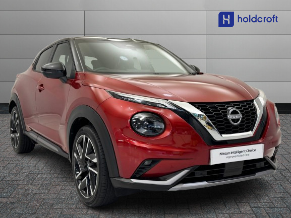 Nissan Juke 1.0 Dig-t Tekna Red