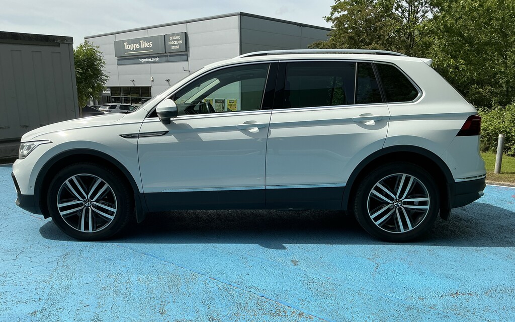 Volkswagen Tiguan 2.0 Tdi 4Motion Elegance Dsg MM21CYV White #4