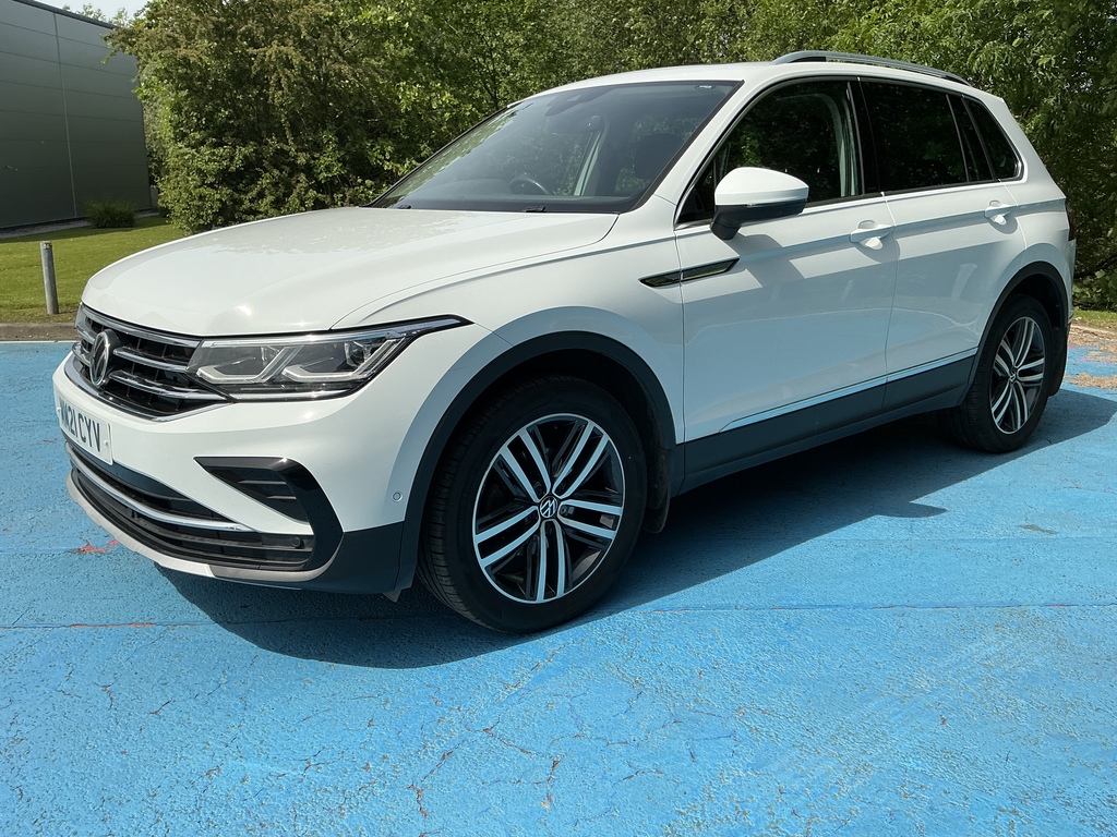 Volkswagen Tiguan 2.0 Tdi 4Motion Elegance Dsg MM21CYV White #3