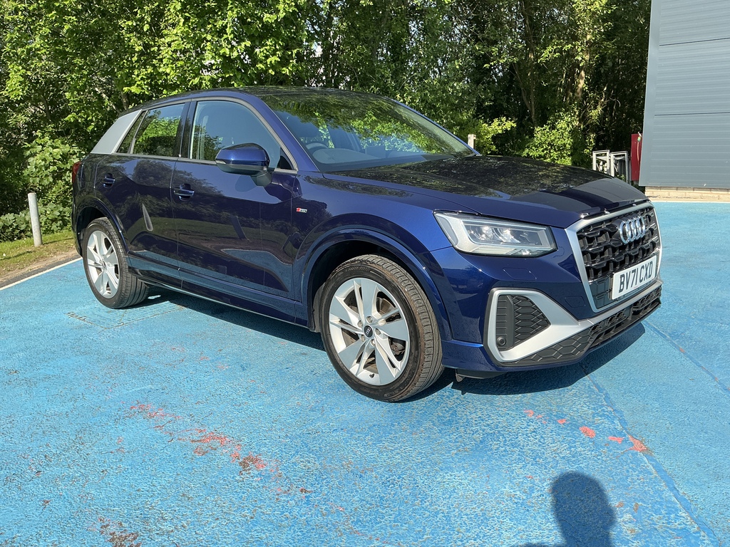 Audi Q2 35 Tfsi S Line Blue