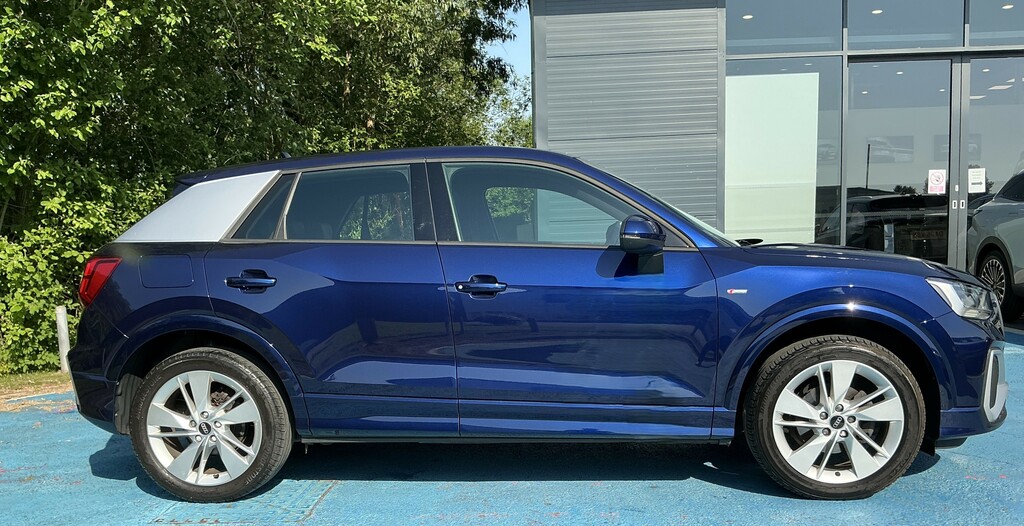 Audi Q2 35 Tfsi S Line BV71CXD Blue #6