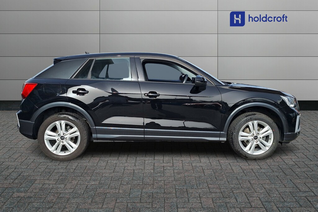 Audi Q2 30 Tfsi 116 Sport DH23LKM Black #5