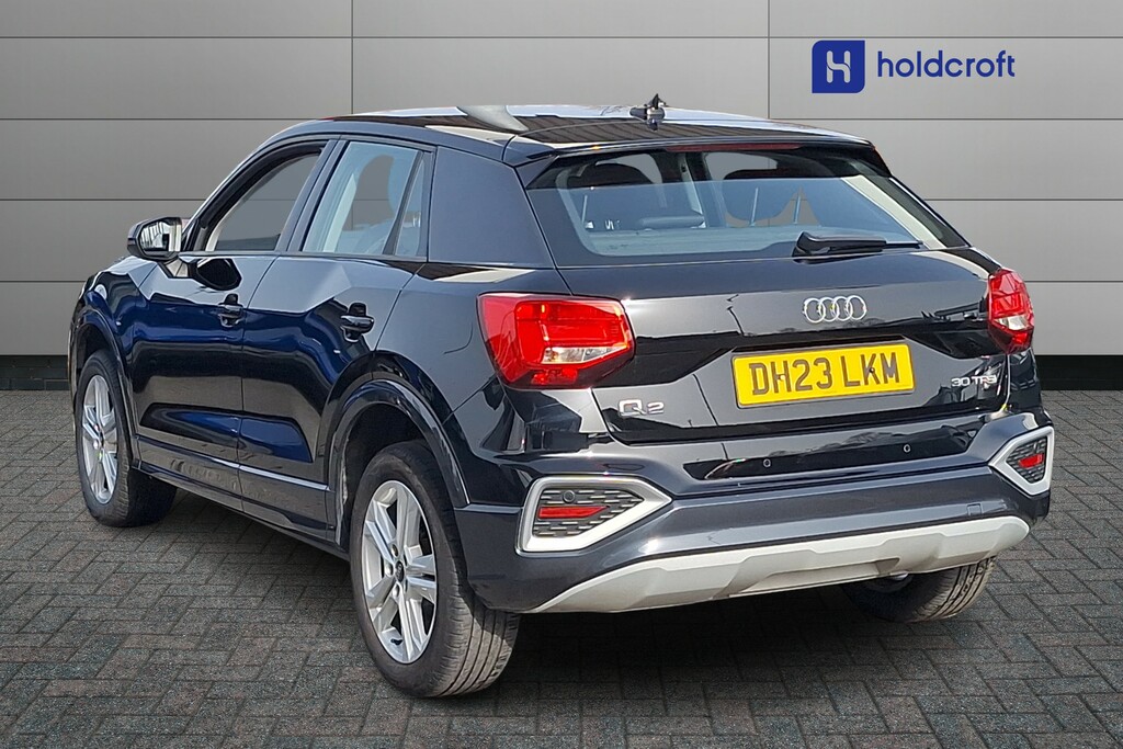 Audi Q2 30 Tfsi 116 Sport DH23LKM Black #2