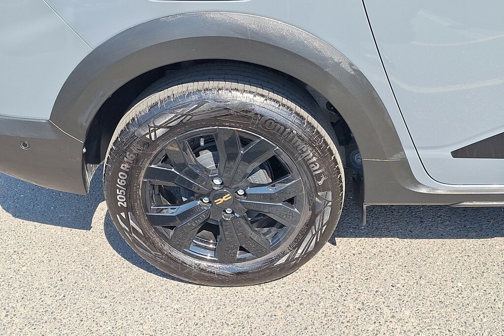 Dacia Jogger 1.6 Hev Extreme Grey #4