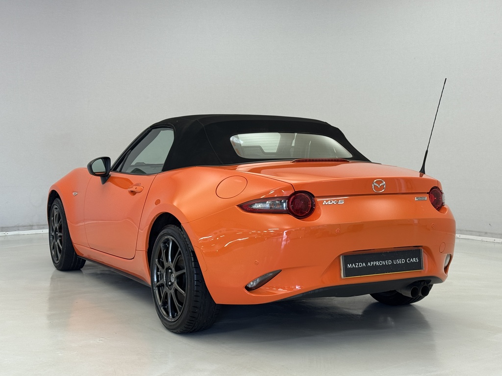 Mazda MX-5 2.0 30Th Anniversary EO69JZG Orange #4