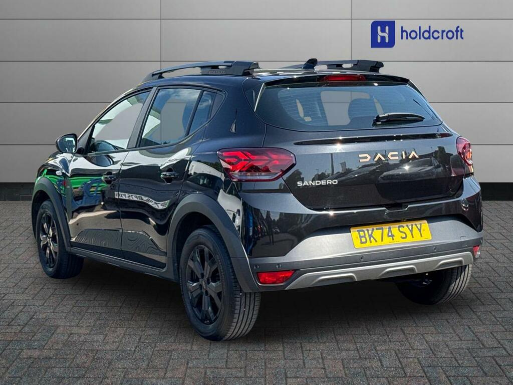 Dacia Sandero Stepway 1.0 Tce Extreme Cvt BK74SYY Black #2
