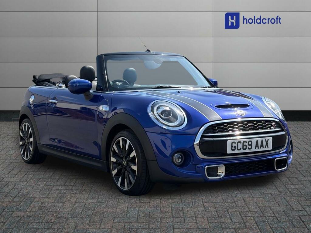 Mini Convertible 2.0 Cooper S Exclusive II Comfortnav Blue