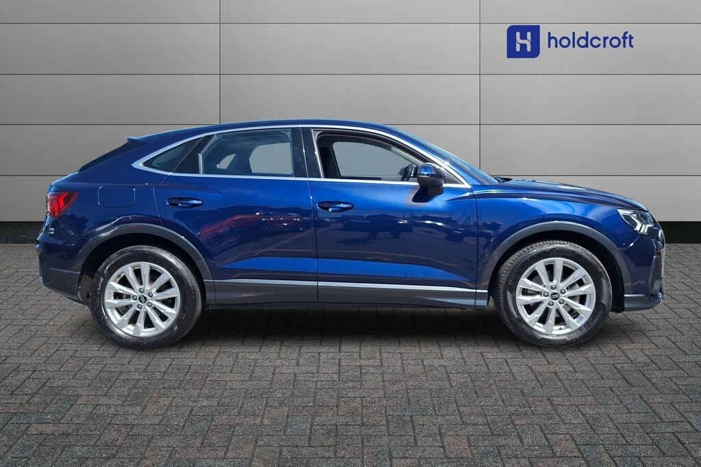 Audi Q3 35 Tfsi Sport S Tronic MC23YMS Blue #5