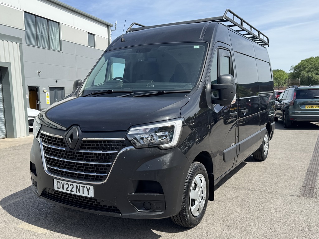 Renault Master Mm35dci 135 Business Medium Roof Van Black #2