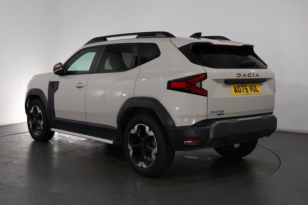 Dacia Duster Extreme Hybrid 1.8 155 Beige #5