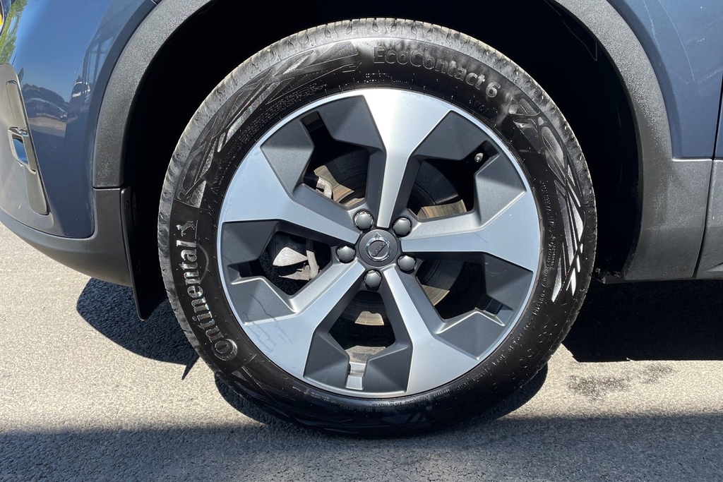 Volvo XC40 Plus Dark SY25YLE Blue #5