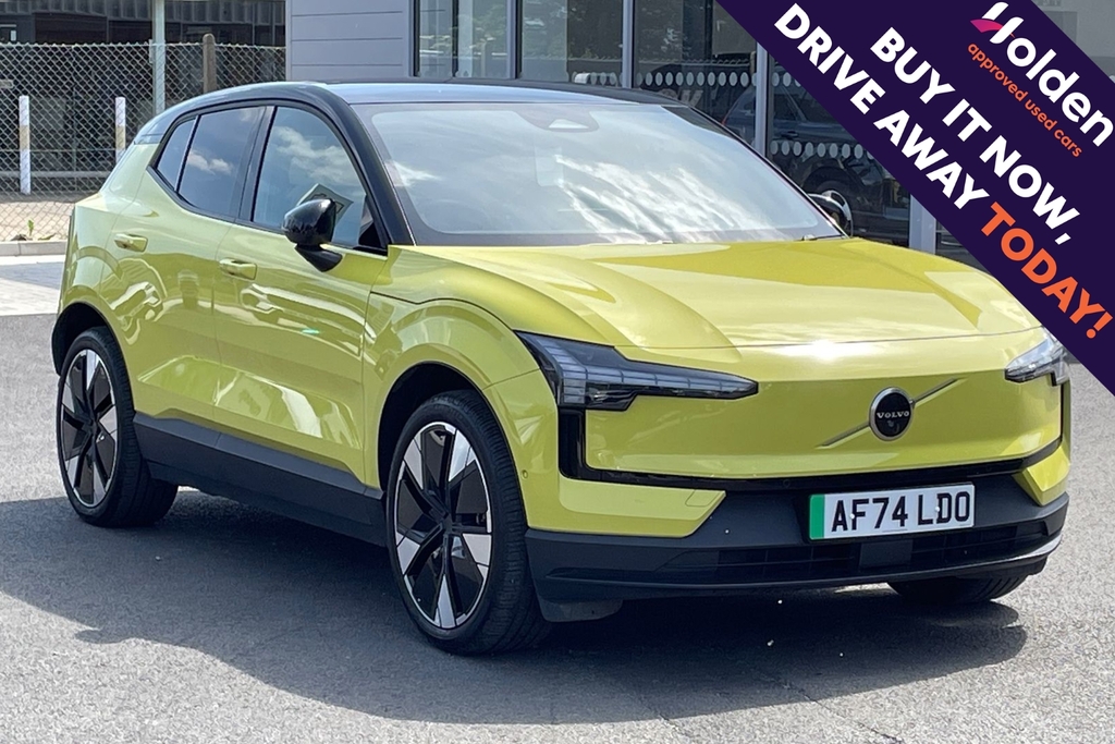 Volvo EX30 Ultra Yellow
