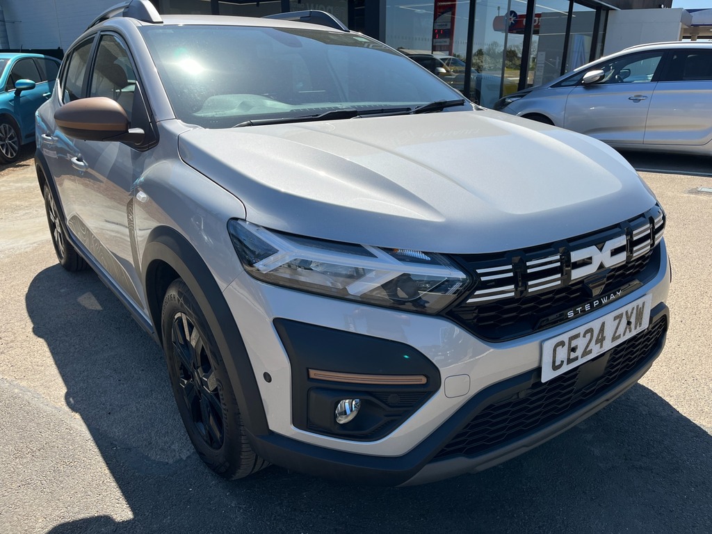 Dacia Sandero Stepway 1.0 Tce Extreme Hatchback Cvt Euro 6 S Grey