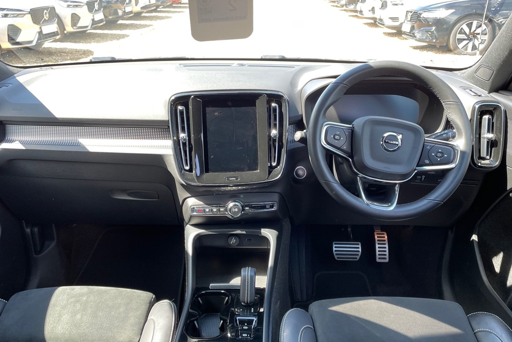 Volvo XC40 R-design DK71EVV Grey #6