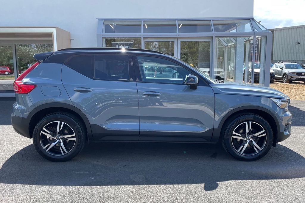 Volvo XC40 R-design DK71EVV Grey #4