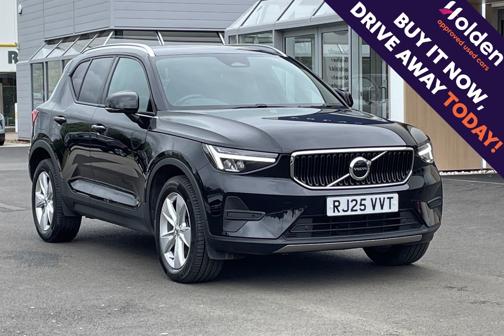 Volvo XC40 Core Black