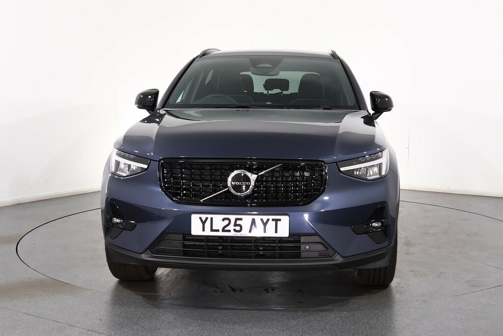Volvo XC40 Plus Dark YL25AYT Blue #2