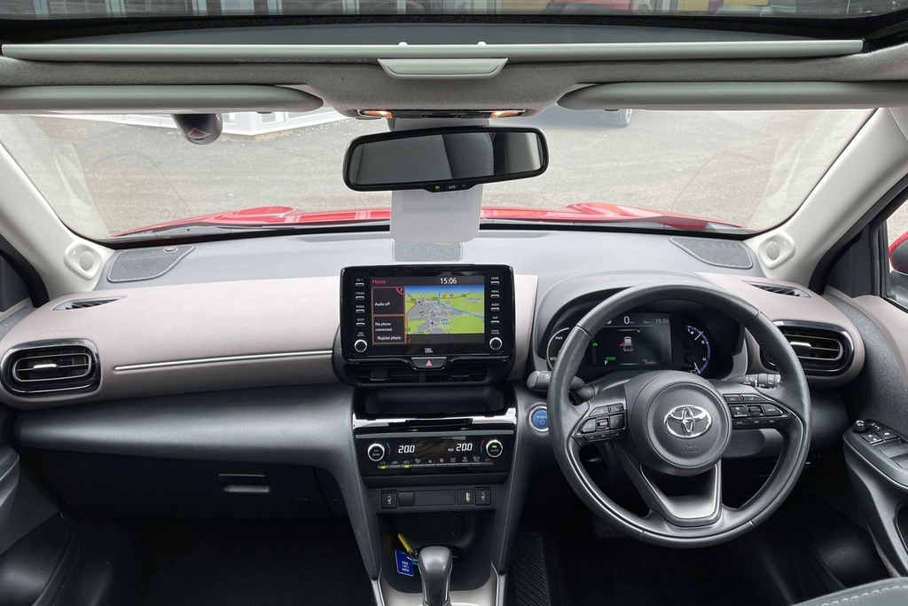 Toyota Yaris Cross Excel AF22NFC Red #6