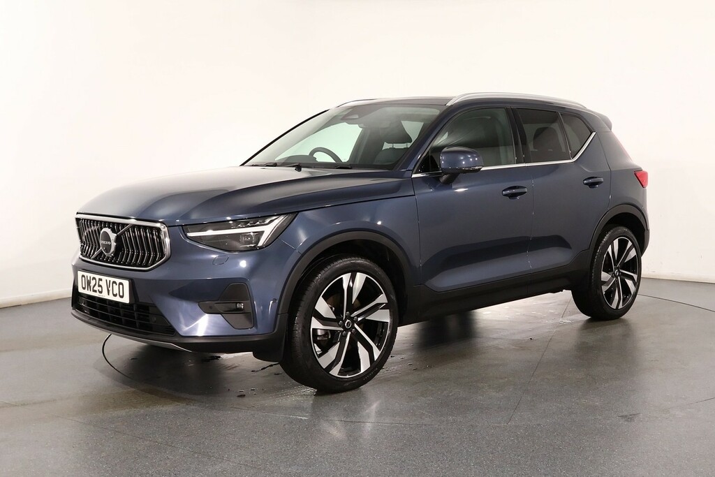 Volvo XC40 Ultra Bright OW25VCO Blue #3
