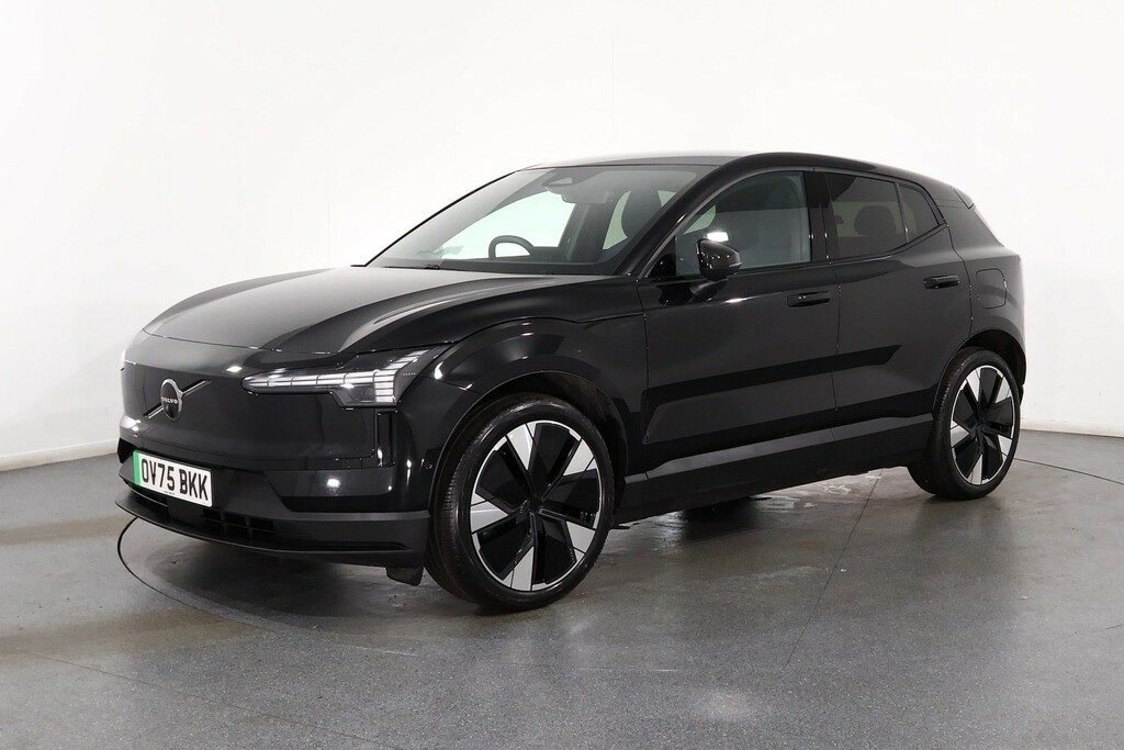 Volvo EX30 Ultra OV75BKK Black #3
