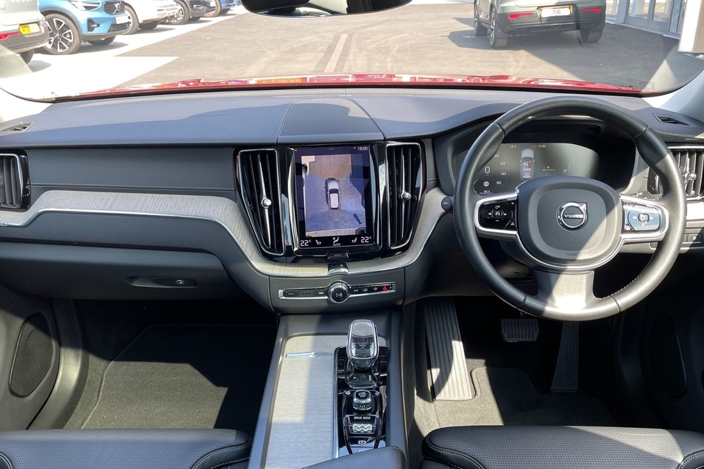 Volvo XC60 Inscription Red #6