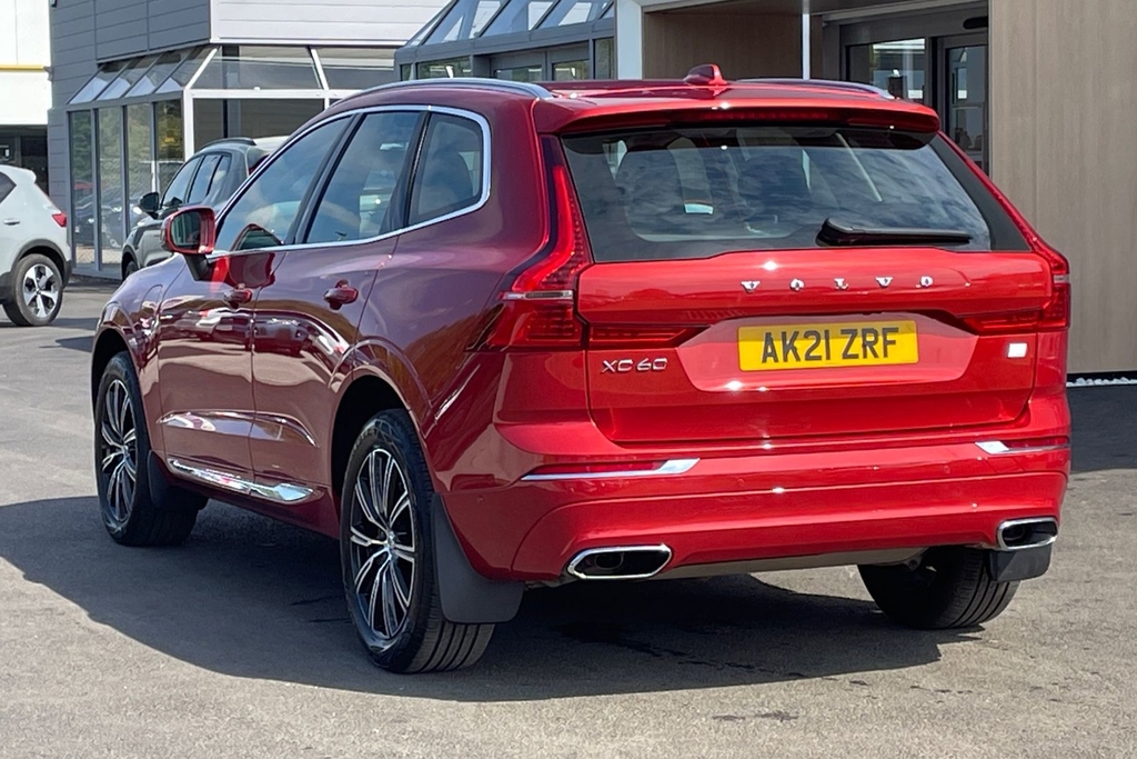Volvo XC60 Inscription Red #3