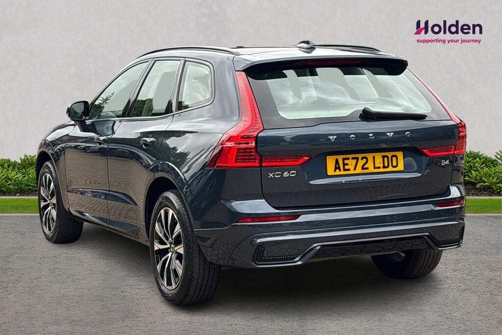 Volvo XC60 Plus Blue #3