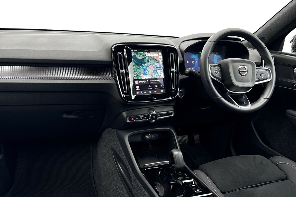Volvo XC40 Plus Dark GU74XTJ Blue #2