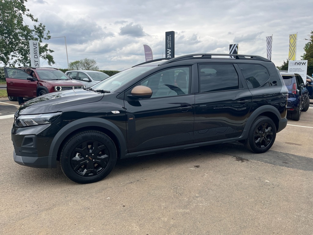 Dacia Jogger Extreme Black #4