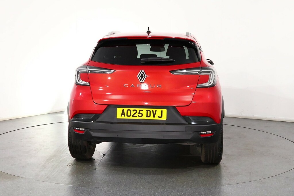 Renault Captur Techno Red #6