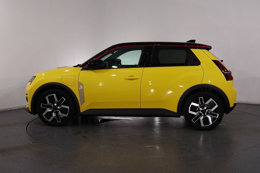 Renault 5 E-Tech Electric Yellow #4