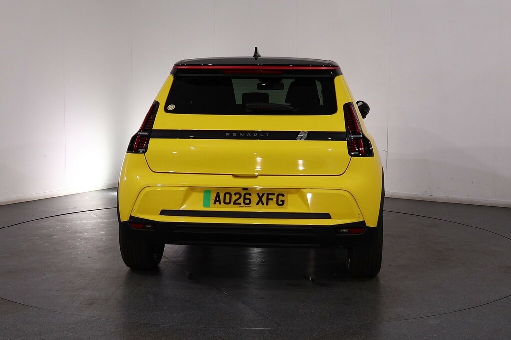 Renault 5 E-Tech Electric Yellow #6