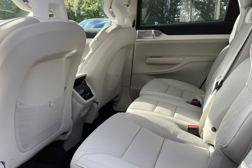 Volvo EX90 Ultra Black #17