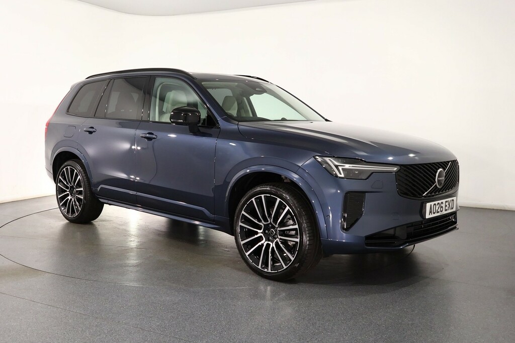Volvo XC90 Ultra Dark Blue