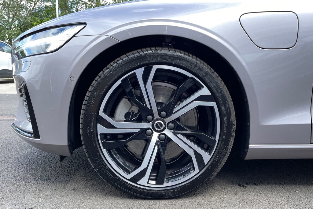 Volvo V60 Ultra Silver #5
