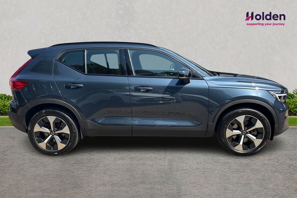 Volvo XC40 Plus Dark CF25ZHH Blue #4