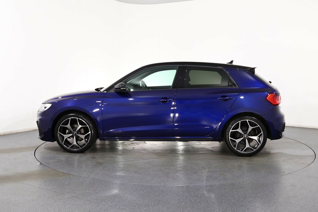Audi A1 25 Tfsi Black Edition GJ73ZNK Blue #4