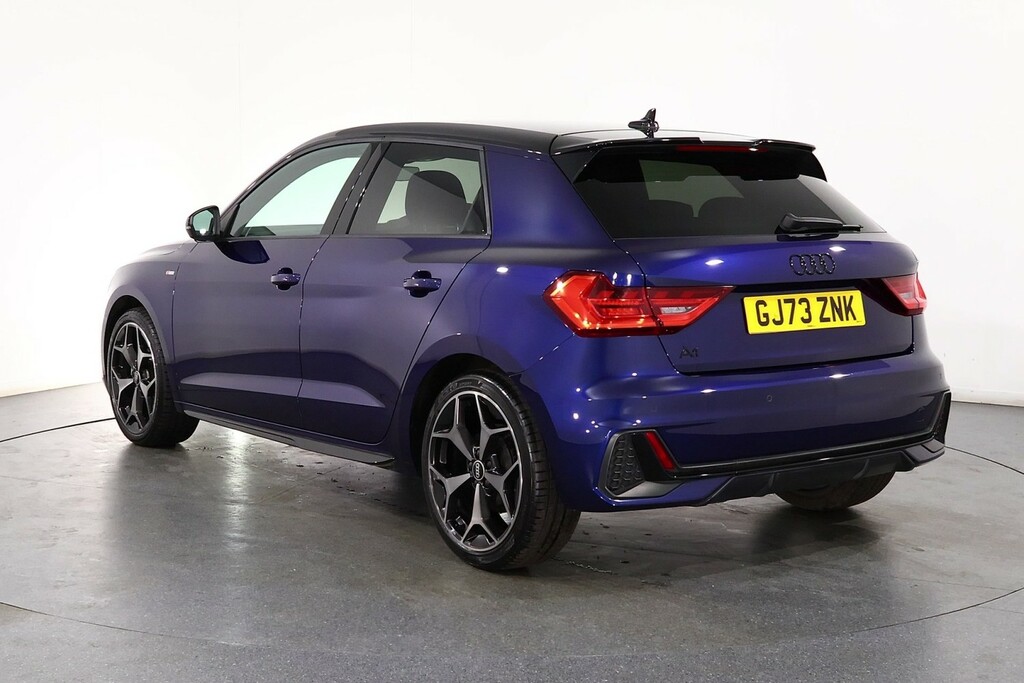 Audi A1 25 Tfsi Black Edition GJ73ZNK Blue #5