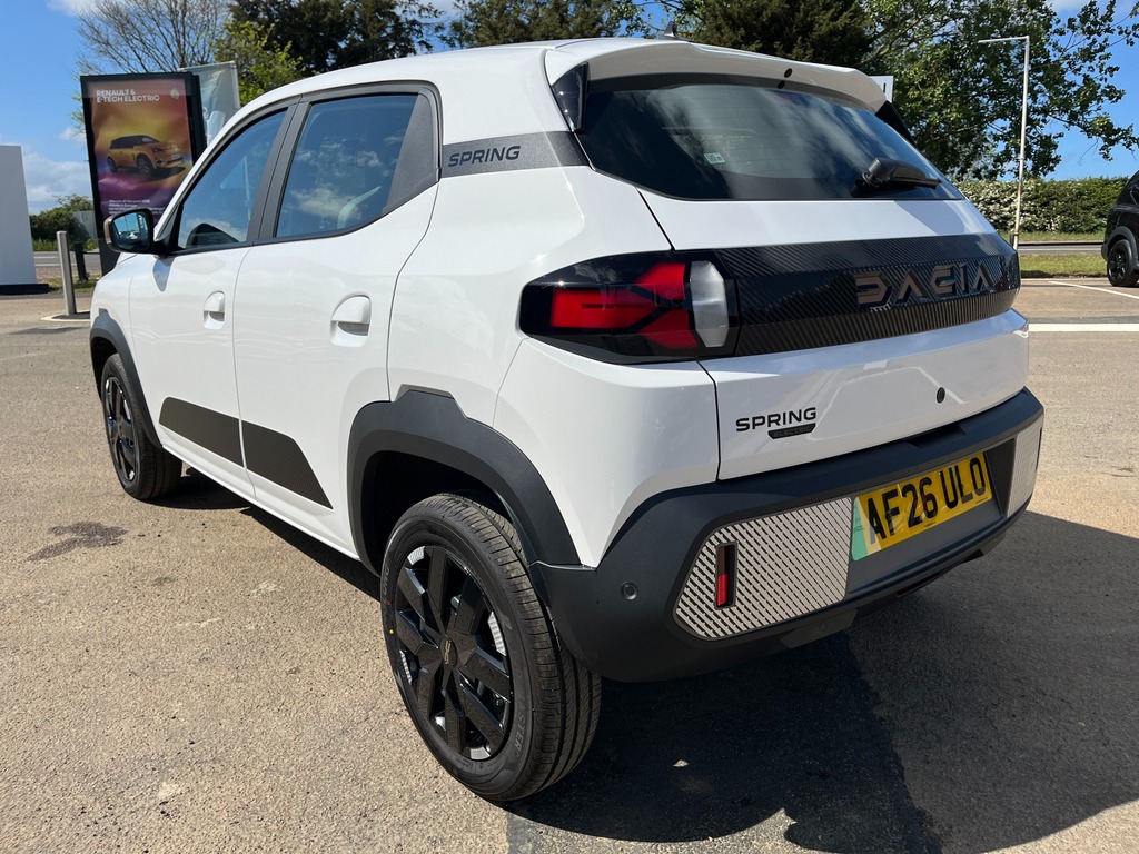 Dacia Spring Extreme White #5