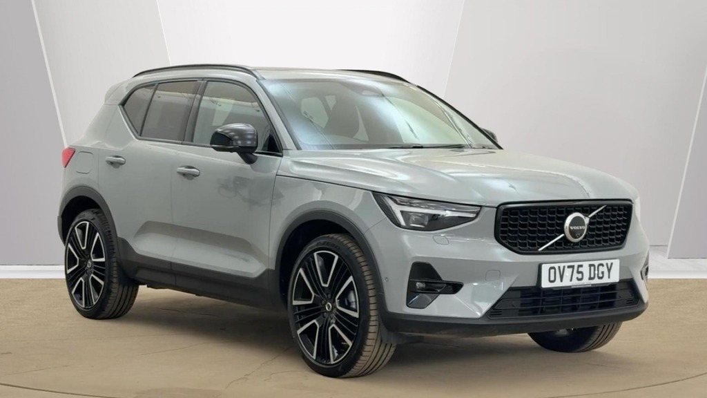 Volvo XC40 Ultra Dark Grey