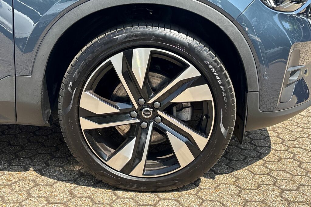 Volvo XC40 Ultra Bright OY75XSU Blue #5