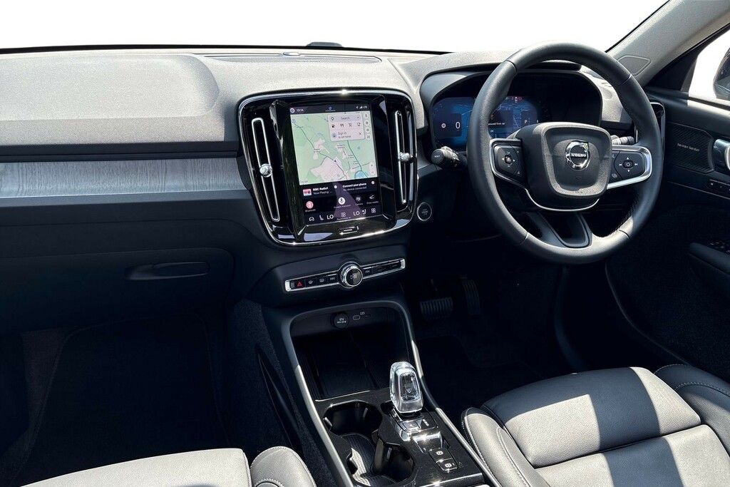 Volvo XC40 Ultra Bright OY75XSU Blue #2