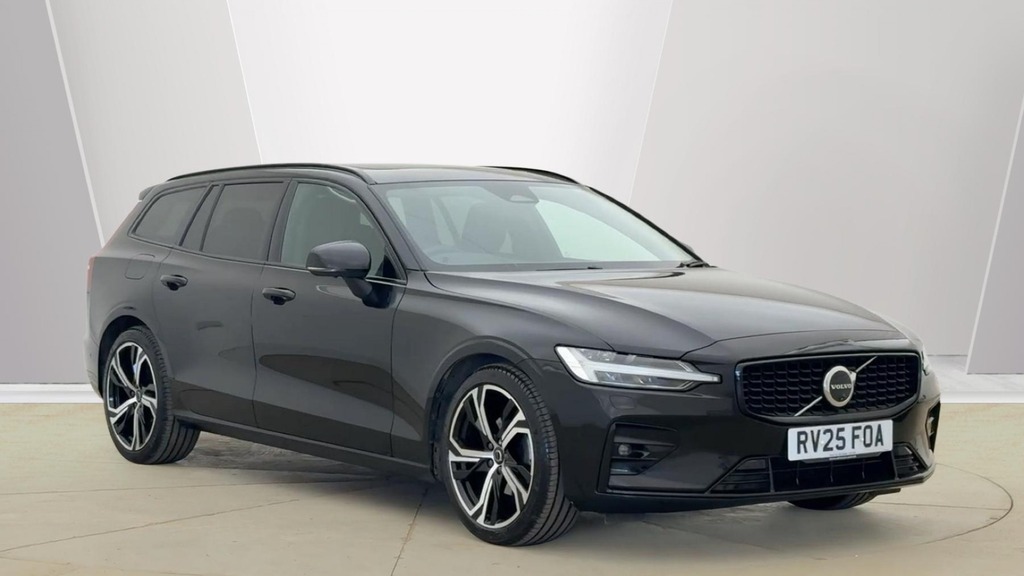 Volvo V60 Ultra Black