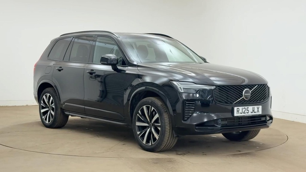 Volvo XC90 Plus Black