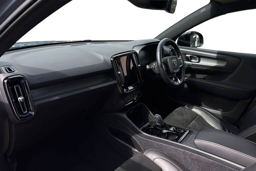 Volvo XC40 R-design Pro DS71HGC Grey #2